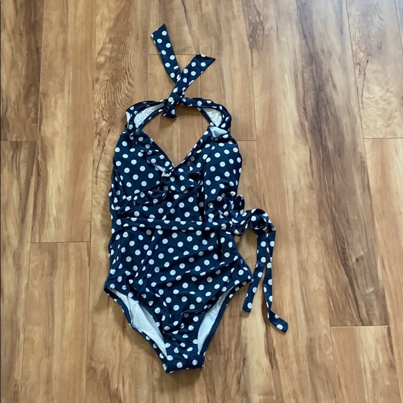 Modcloth One-Piece woman’s Swimsuit. - Picture 1 of 10